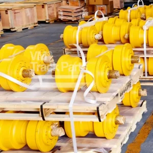 Liebherr PR764 track roller